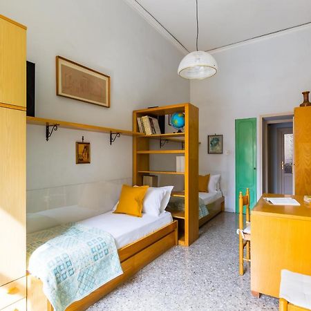 Rettifilo Family Apartment By Wonderful Italy Naples Exterior photo
