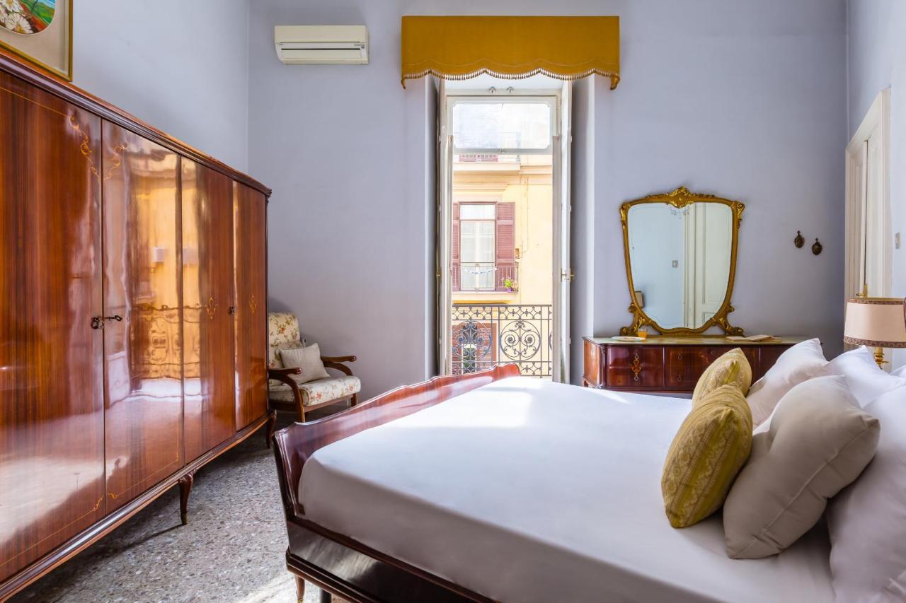 Rettifilo Family Apartment By Wonderful Italy Naples Exterior photo